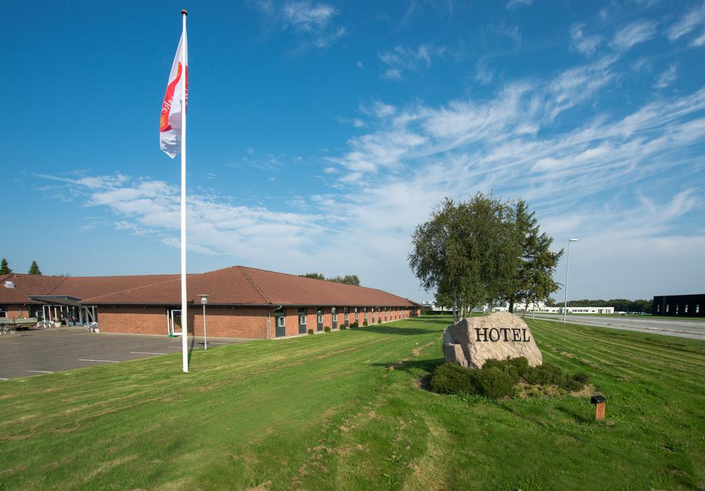 Hotel Lynggaarden Herning Kültér fotó